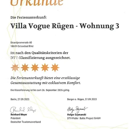 Seepanorama Vogue 公寓 *